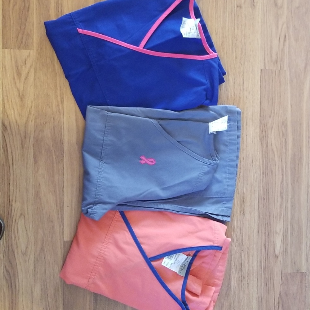 Urban Scrub Tops Size Small